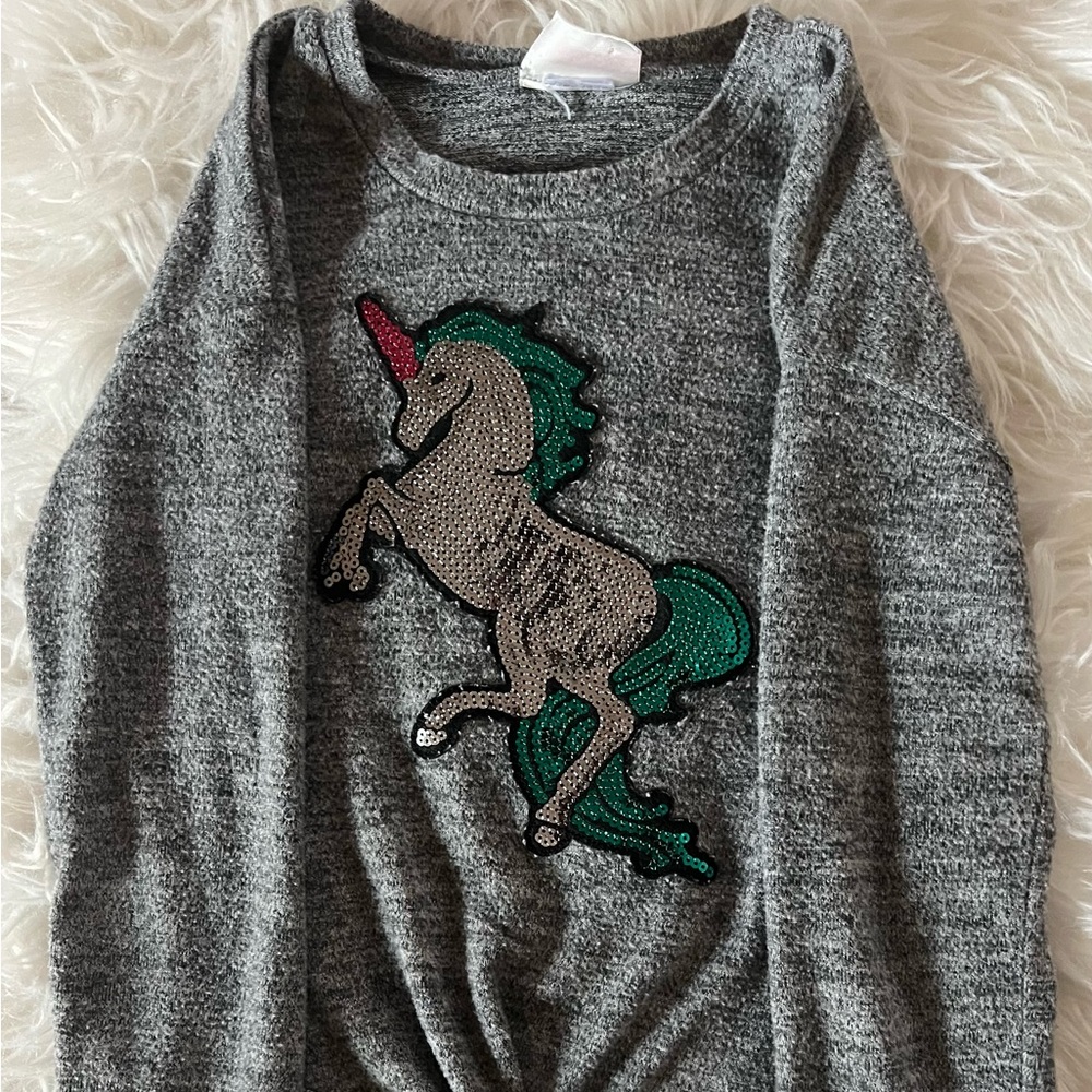 Girls knit sweater with sequins